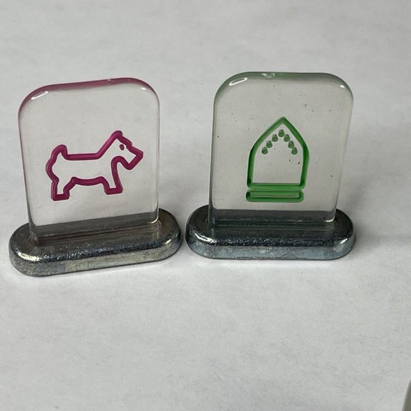 Monopoly Revolution 2010 Replacement Pieces Tokens/Movers Lot Of 6 Plus 2 Dice - Picture 2 of 7